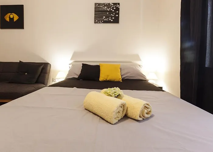 Lucky Guest house 3*