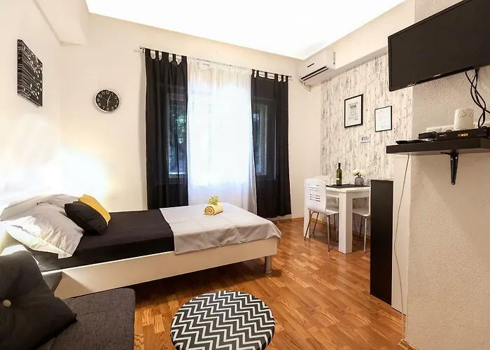 Guest house Lucky 3*